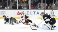 Connor Bedard scores for 3rd straight game, Blackhawks hold off Kings 2