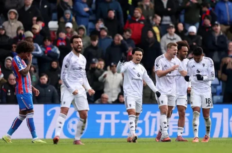 Lisandro Martínez volvió a jugar tras casi 10 meses