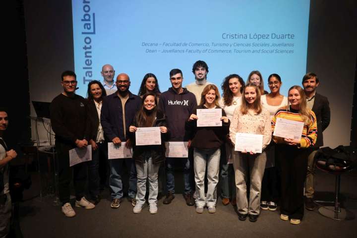La Facultad Jovellanos de Gijón premia la originalidad emprendedora de sus estudiantes