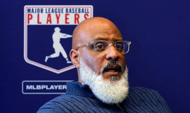 El sindicato de jugadores de MLB se reúne para prepararse para unas candentes negociaciones laborales