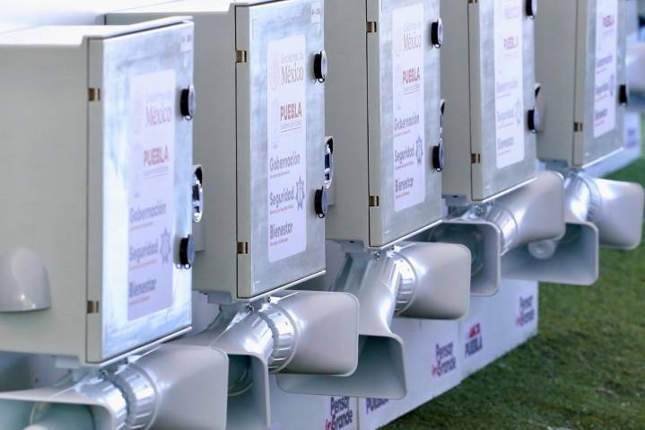 Con Alarmas Vecinales y Obra Comunitaria, gobierno estatal refuerza seguridad en Puebla capital