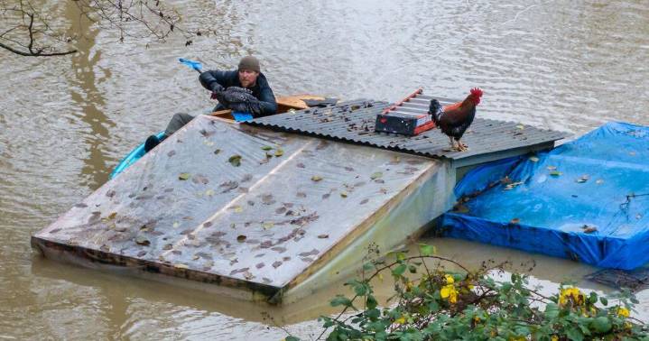 Washington flooding forces an entire city to evacuate as rivers top historic highs