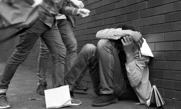 Bullying, amenazas y ciberacoso ahora impactarán en las Estampillas Escolares