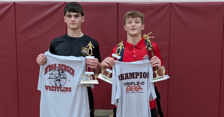 H.S. BOYS WRESTLING: Scott, Mann, Reichert, Heckman, Mehlenbacher, Sartori, Smith all earn wins at B