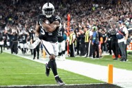 Raiders late spread-covering field goal leads to social media speculation of game rigging