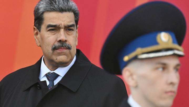 Treasury issues new sanctions aiming to further pressure Maduro