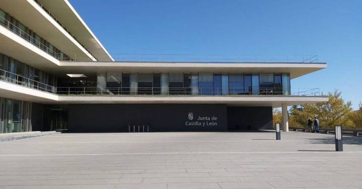 Salamanca recibirá 912.000 euros para contratar a desempleados que limpien los entornos rurales y prevengan así los incendios