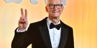 Apple CEO Tim Cook out-earns the average American’s salary in just 7 hours—to put that into context, he could buy a new $439,000 home in just 2 days