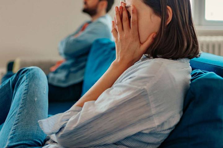 Woman Says Boyfriend's 'Radical Honesty' Feels More Like 'Public Humiliation'