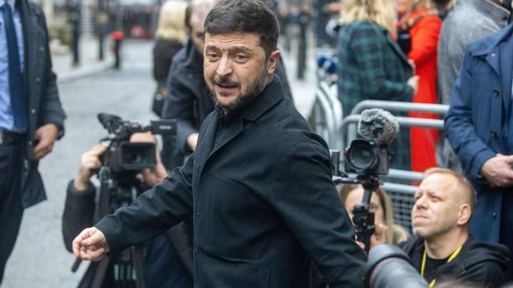 Zelenski lleva su plan de paz a Italia