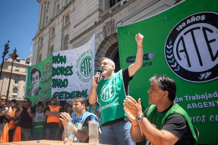 ATE evalúa adelantar un paro nacional ante posible ola de despidos estatales