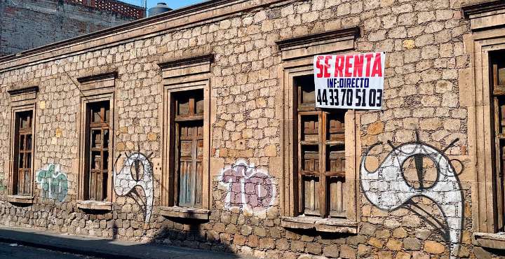 Vandalismo y abandono de residuos domésticos derivan retiro de cestos de basura en Morelia