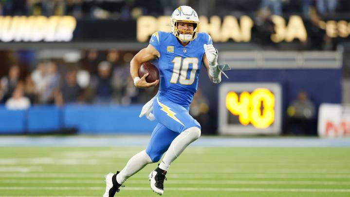 Chiefs face playoff elimination as Chargers aim for back-to