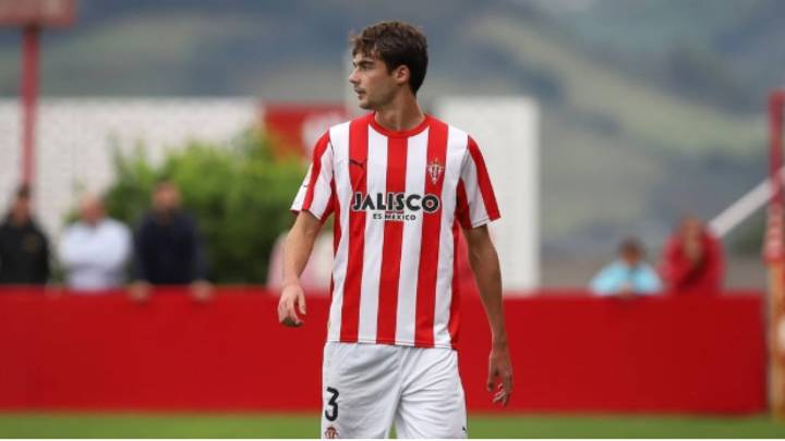 Montes, convocado en Primera tras salir del Sporting B hace 3 meses