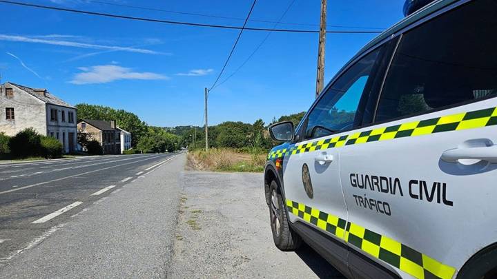Muere un hombre en un accidente entre una furgoneta y un camión en Casarabonela