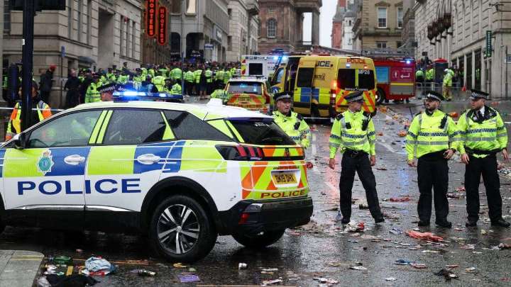 Joven de 18 años muere atrropellado tras bajarse de la ambulancia que lo llevaba al hospital