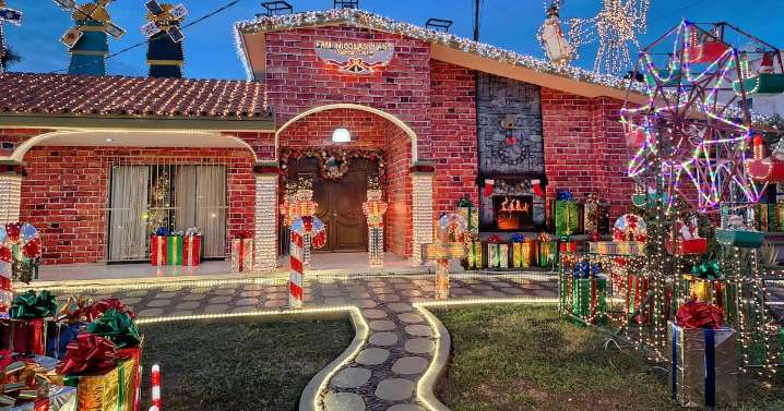 Hermosillenses visitan la casa de “Santa” ¡ahora con sus hijos!