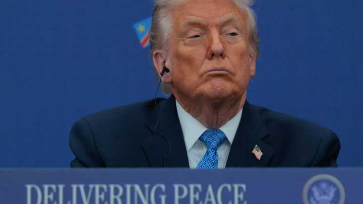 What is Donald Trump's approval rating in Florida? See latest polls.