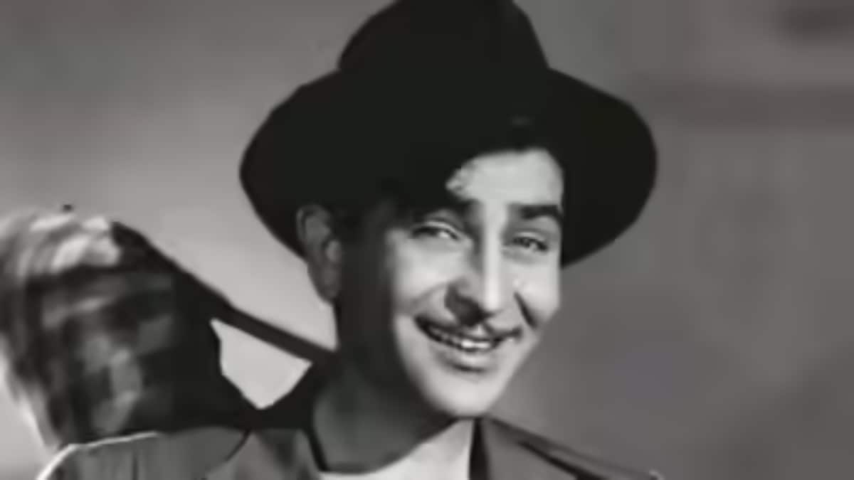 This Beauty, From Russia, Stepped Into Bollywood As Raj Kapoor’s Love Interest & Then Worked With His Son Rishi Kapoor