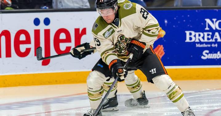 Tufto fuels Komets win with two assists in return from broken leg