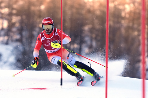 Swiss skier Loic Meillard leads 3 Norwegians in 1st run of Val d'Isere slalom