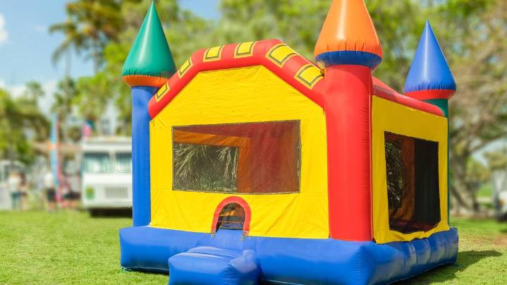 4 children hurt after bouncy house gets swept up by gust of wind