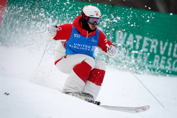 Star freestyle skier Kingsbury withdraws from moguls final at World Cup opener