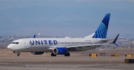 United Airlines flight returns to Dulles airport after engine failure