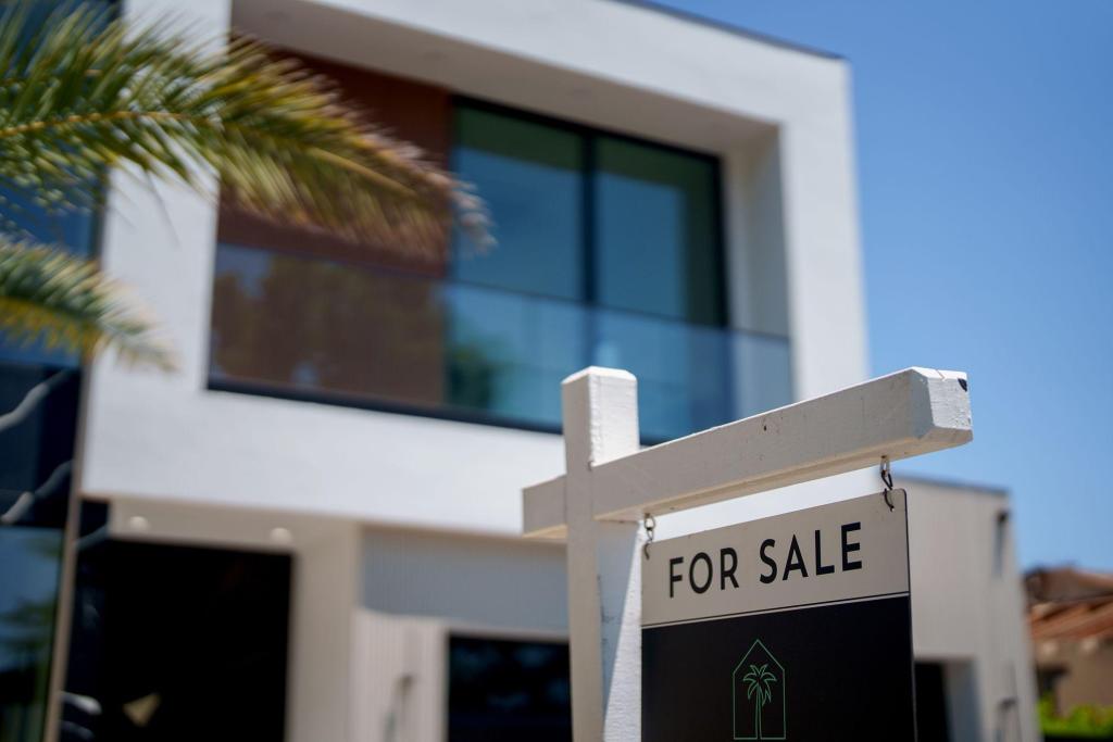 California real estate industry is pressuring Zillow and other sites to nix extreme weather risk data buyers have come to rely on