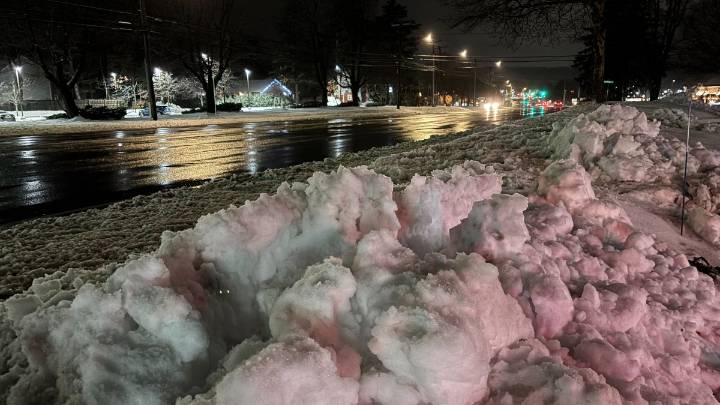 Wintry mix aftermath brings potential for refreeze on roads in Connecticut