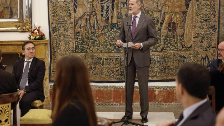 Felipe VI alerta del desafío que vive el español en EEUU por las decisiones de Trump