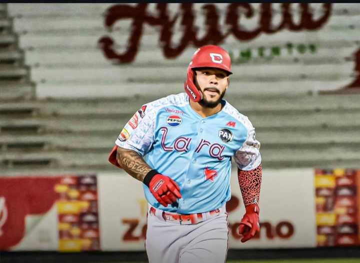 LVBP: Cardenales de Lara cae ante Leones del Caracas 6