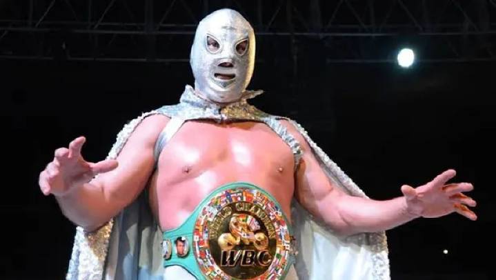 Afición le echa las últimas porras al Hijo del Santo