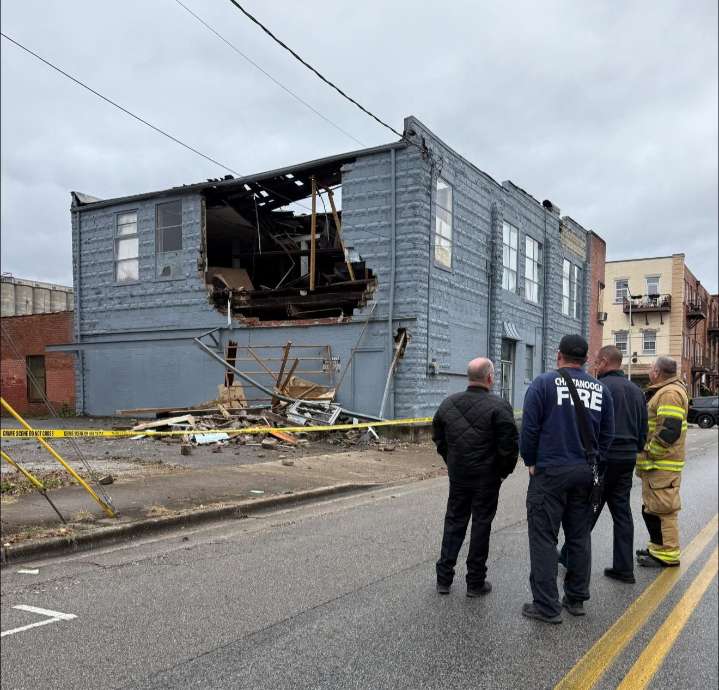CFD Responds to Partial Building Collapse in Downtown Chattanooga