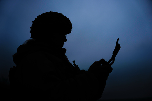 Ucranianas asumen roles de combate a medida que la tecnología cambia el campo de batalla