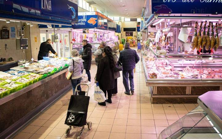Arriba Nadal al Mercat de Torreforta: encesa de llums, xocolatada i espectacle infantil