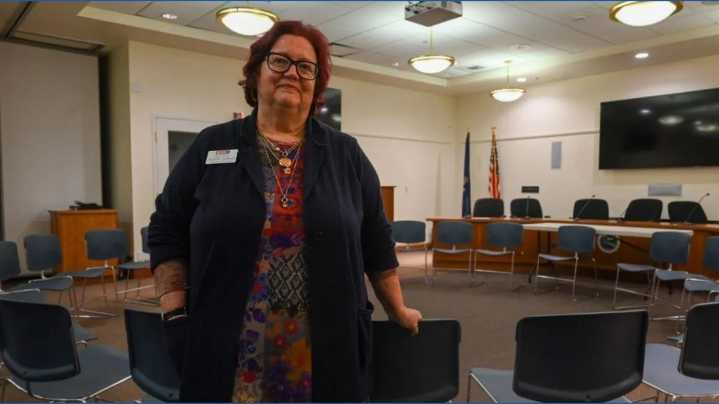 Her husband wanted to die with dignity. A death cafe helped them prepare.