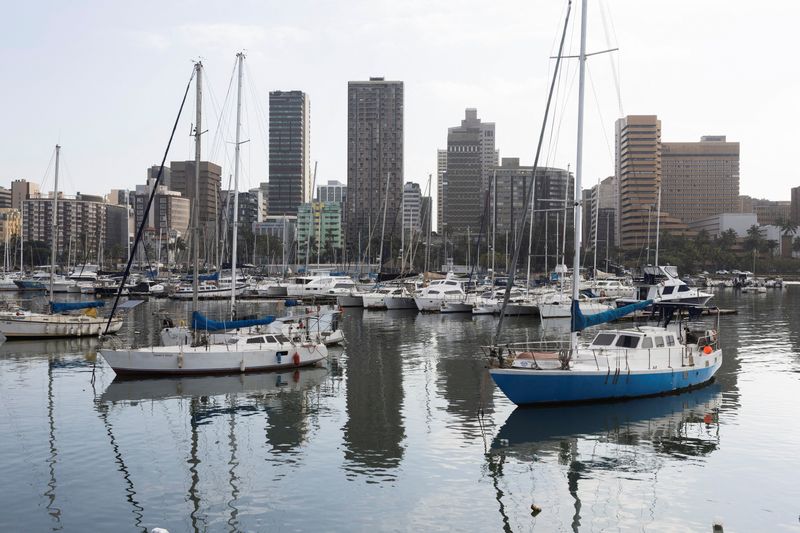 South Africa's third-quarter GDP rises 0.5% q/q