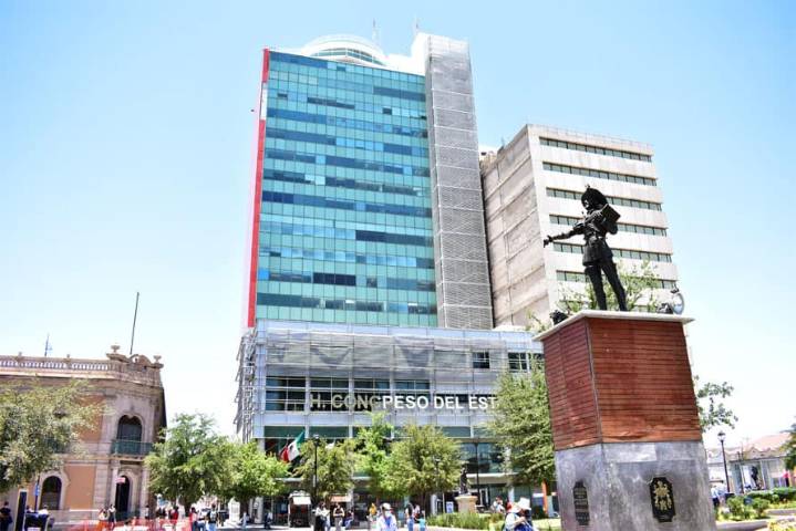 Aprueban Tablas catastrales de 10 municipios