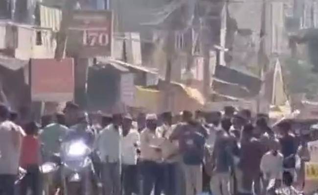 Teacher assaulted by parents after allegation of sexual harassmen...