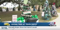 Waveland Elementary students create Giving Tree to help community members in need