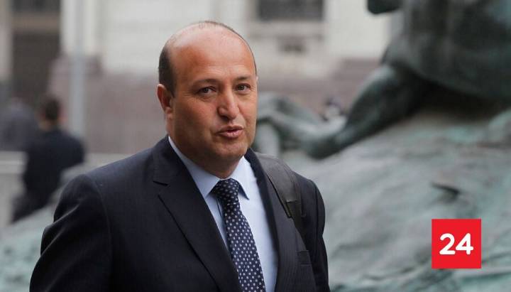 Suspenden revisión de querella de capítulos contra el exfiscal Manuel Guerra