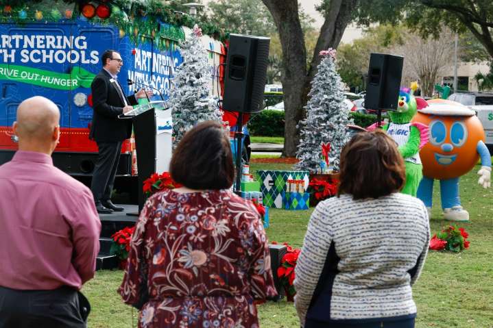 Initiative to feed Central Florida kids over winter break