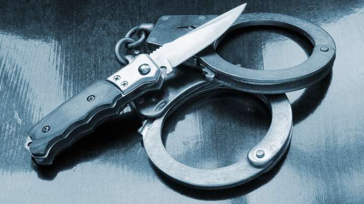 Woman injured in stabbing on Gaston Ave. in Dallas, suspect in custody