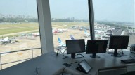 Sin despegues de vuelos: los controladores aéreos amenazan con paros en medio de las Fiestas