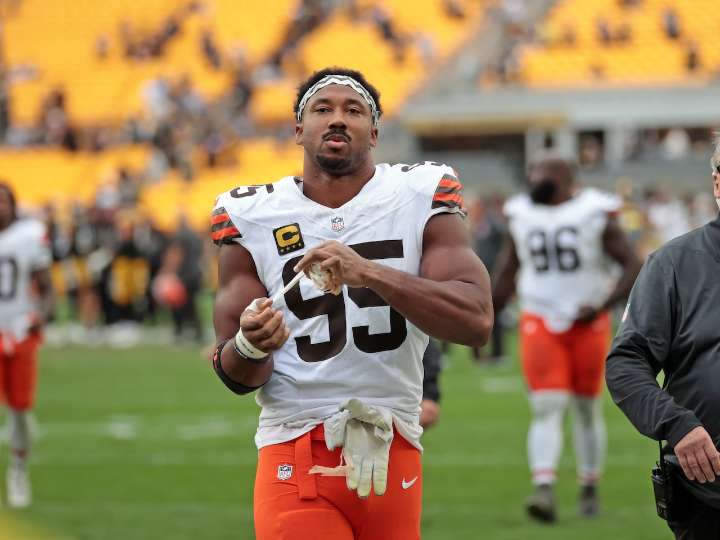 Myles Garrett reaches out to Steelers rival T.J. Watt in the wake of his collapsed lung