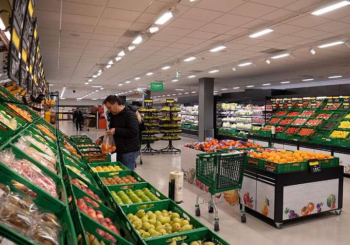 Las tiendas y supermercados que abrirán en Salamanca este puente de la Constitución