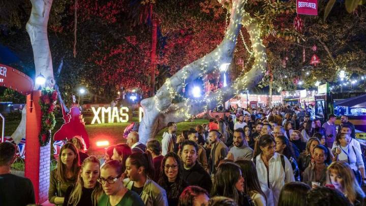 La feria 'Beefeater Xmas Market' trae la Navidad londinense a Las Palmas de Gran Canaria con un tributo a Queen