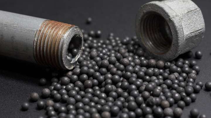 FBI makes arrest in investigation into pipe bombs placed in DC on eve of Jan. 6 riot, AP source says