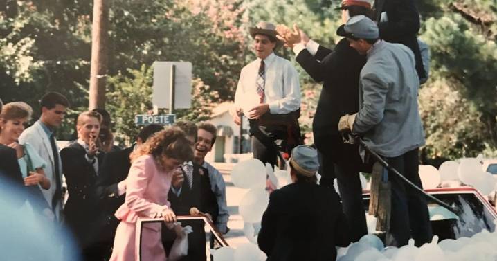 You can see the sights of 'Steel Magnolias' in Natchitoches with these themed tours, attractions